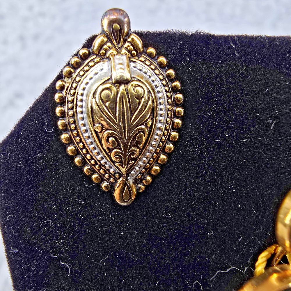 Brooch Knight Helmet w Shield Clip Earrings 24K Gold Plated Medieval Made Spain - Picture 3 of 9